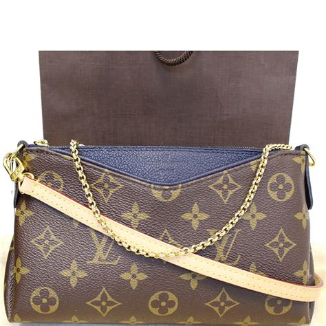 louis vuitton classic women's clutch bag